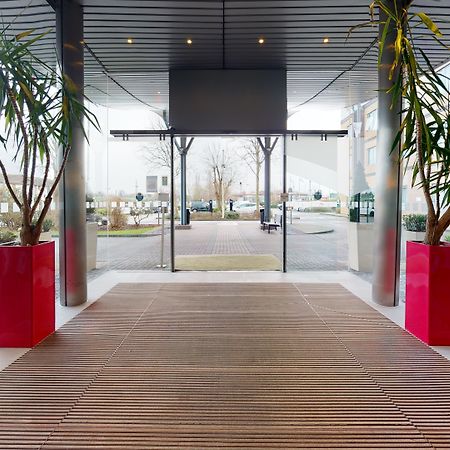 Holiday Inn Oxford By Ihg Экстерьер фото