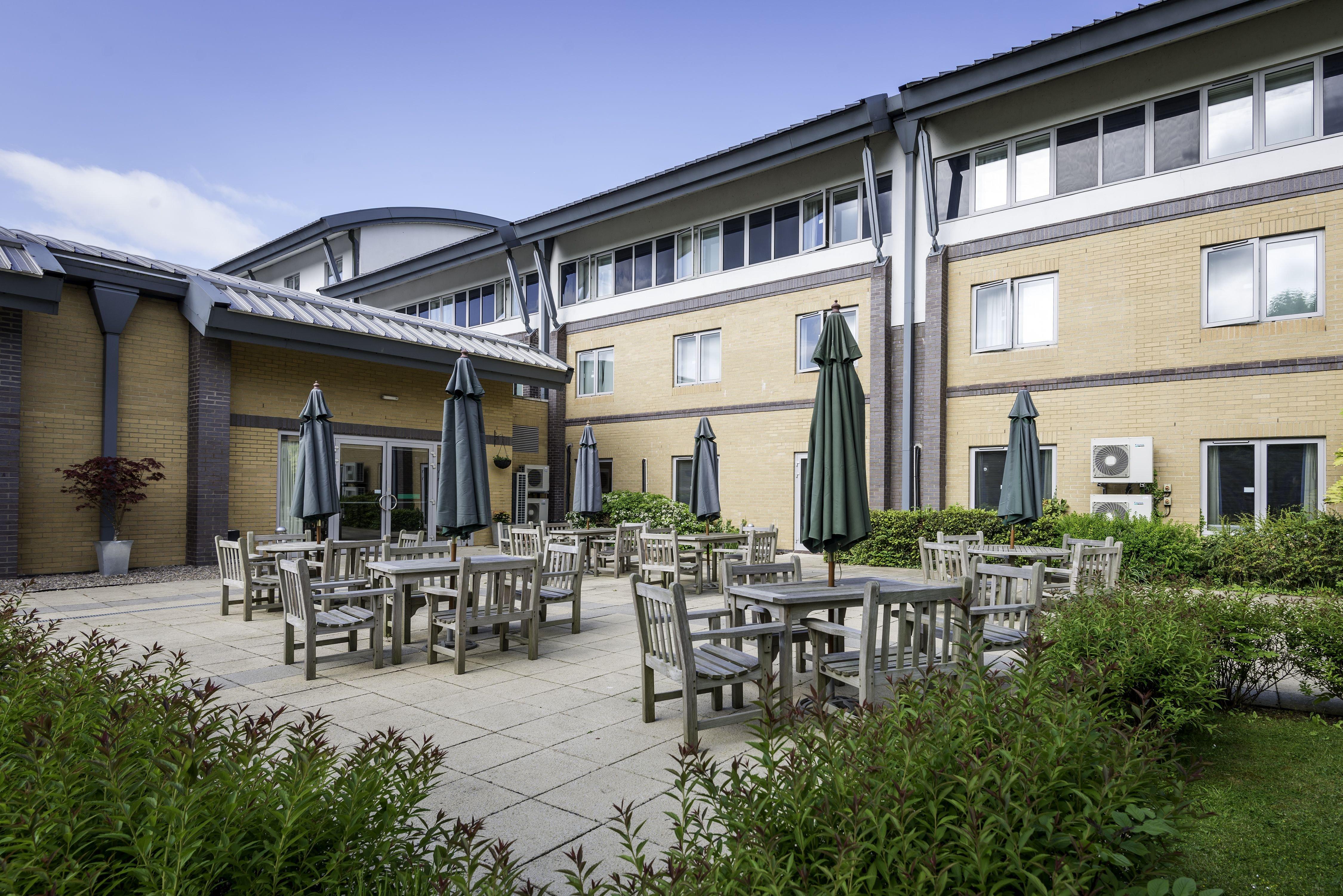 Holiday Inn Oxford By Ihg Экстерьер фото