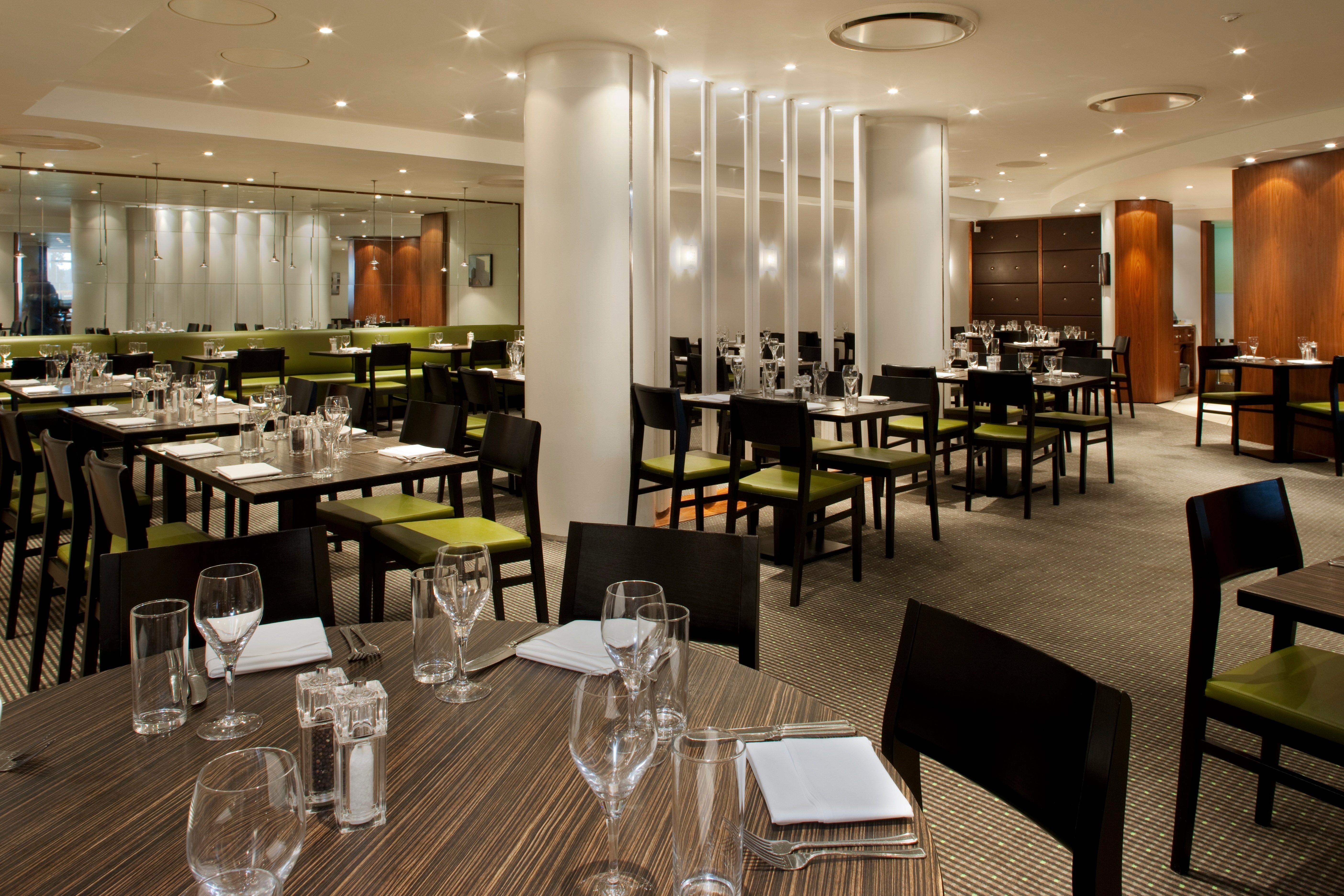 Holiday Inn Oxford By Ihg Экстерьер фото