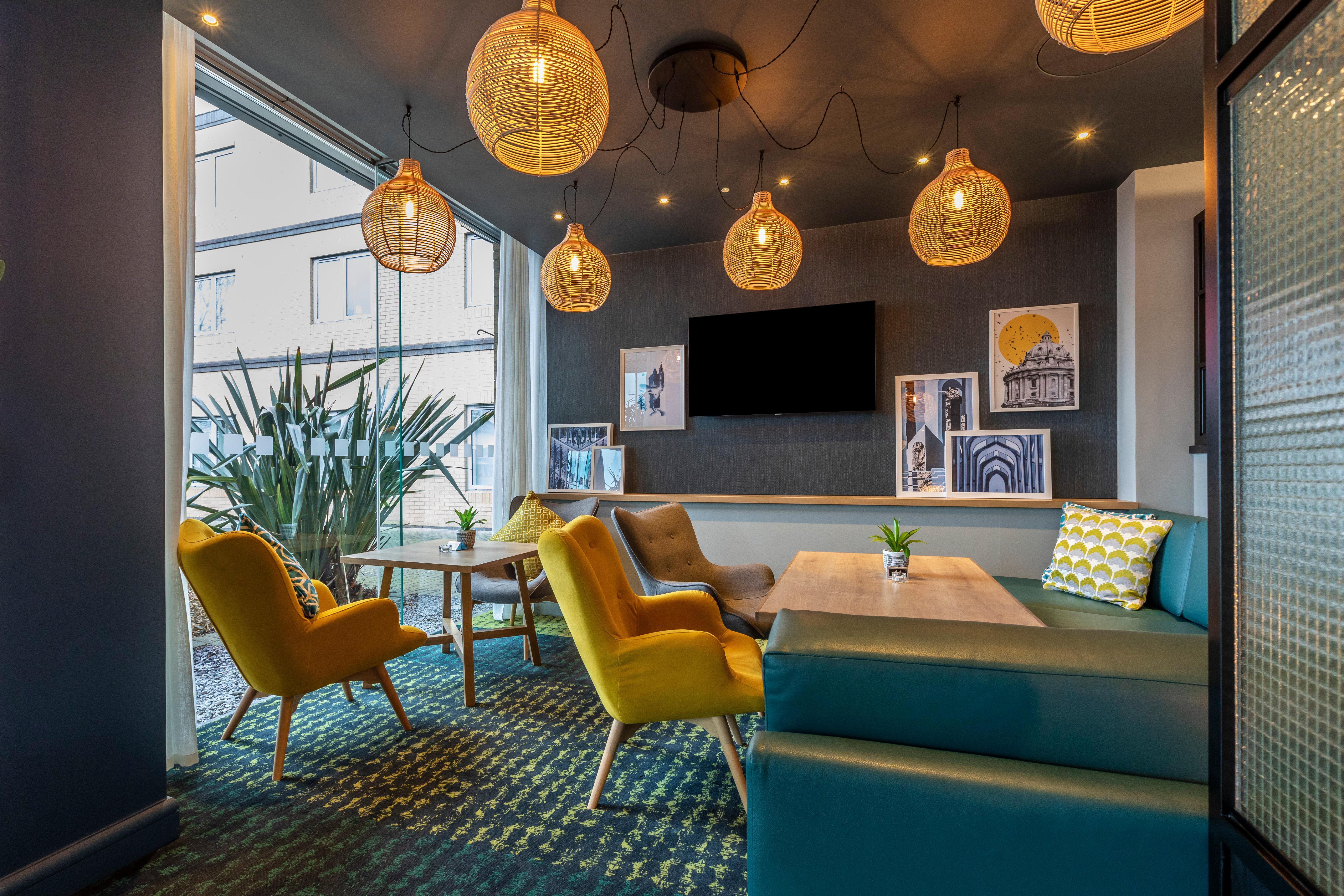 Holiday Inn Oxford By Ihg Экстерьер фото