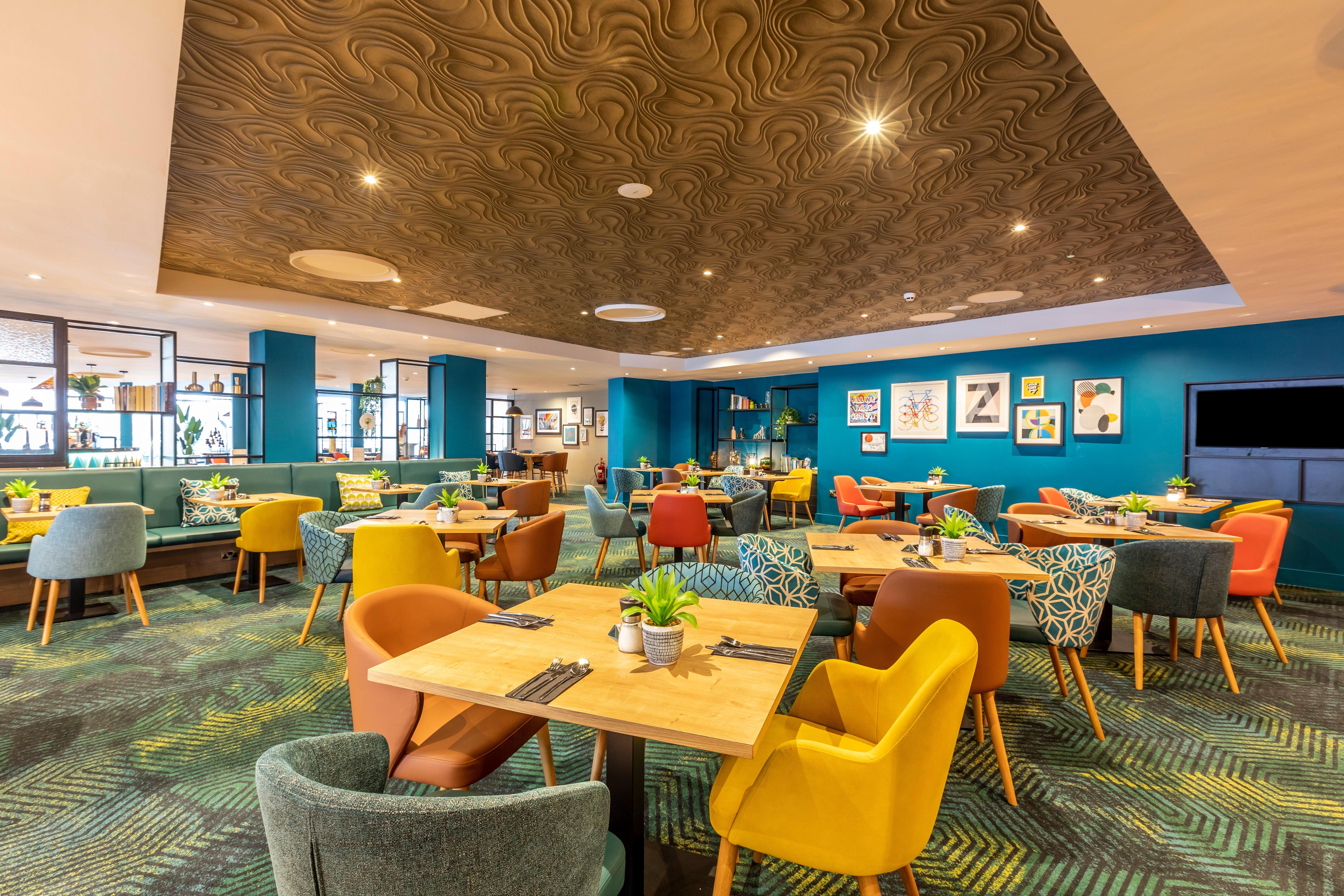 Holiday Inn Oxford By Ihg Экстерьер фото