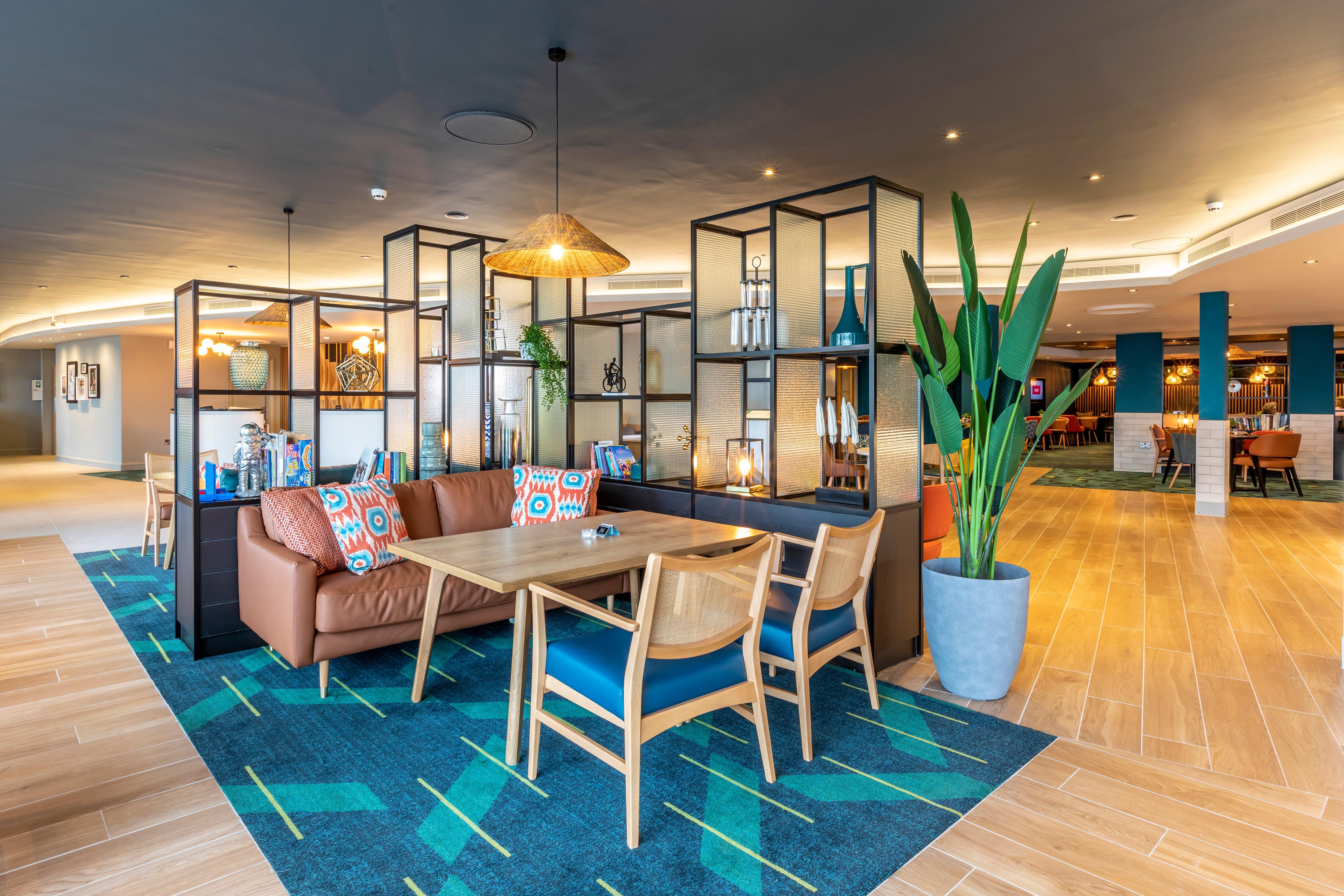 Holiday Inn Oxford By Ihg Экстерьер фото