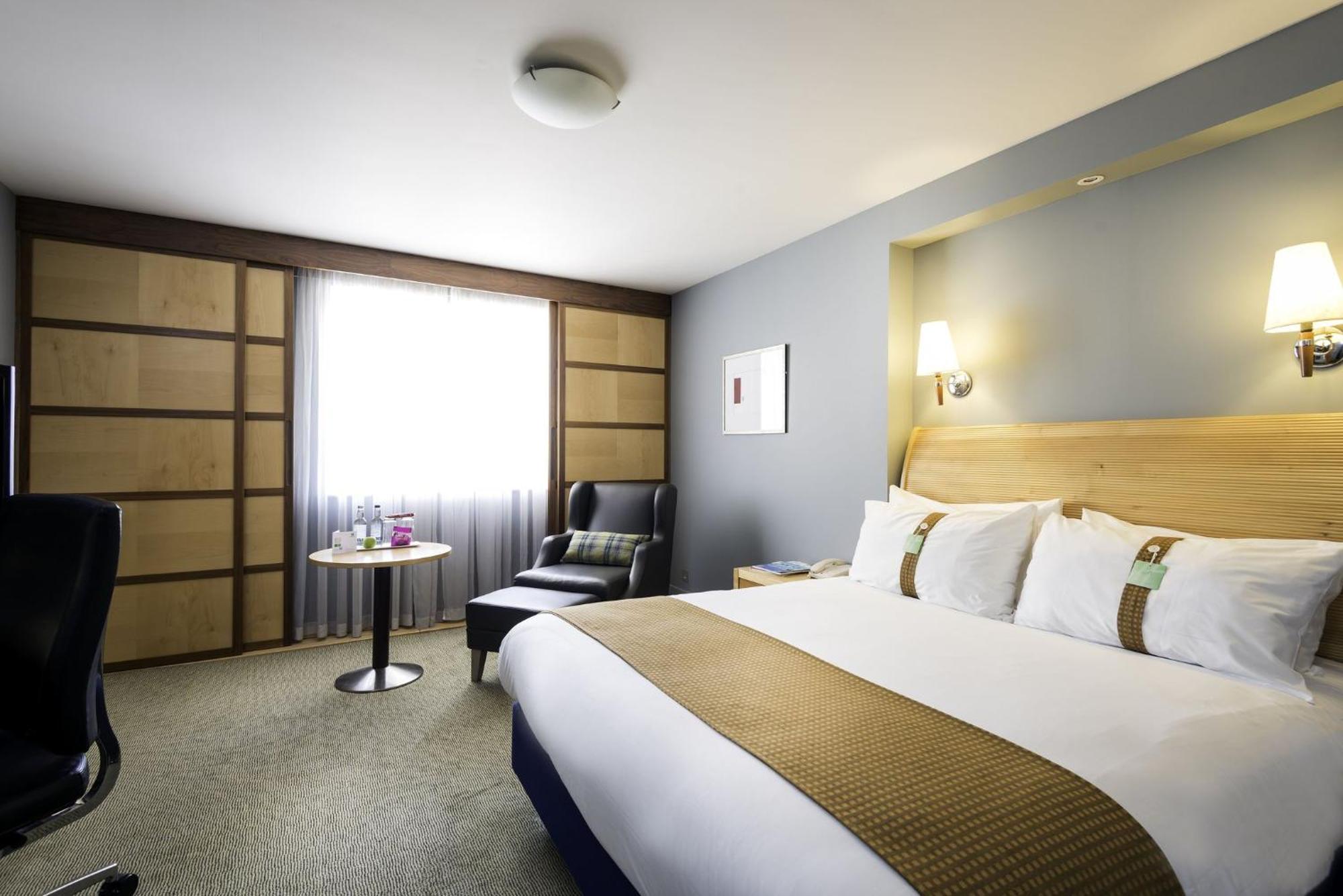Holiday Inn Oxford By Ihg Экстерьер фото