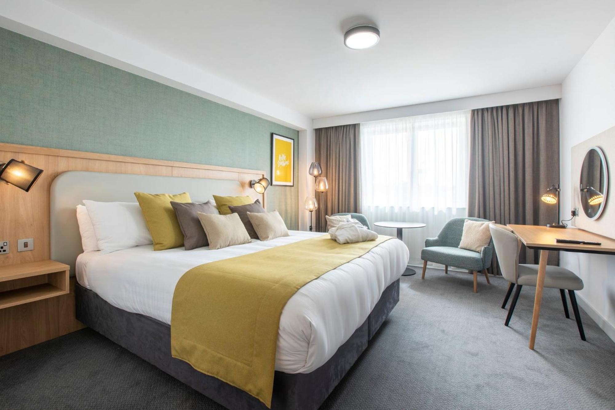Holiday Inn Oxford By Ihg Экстерьер фото