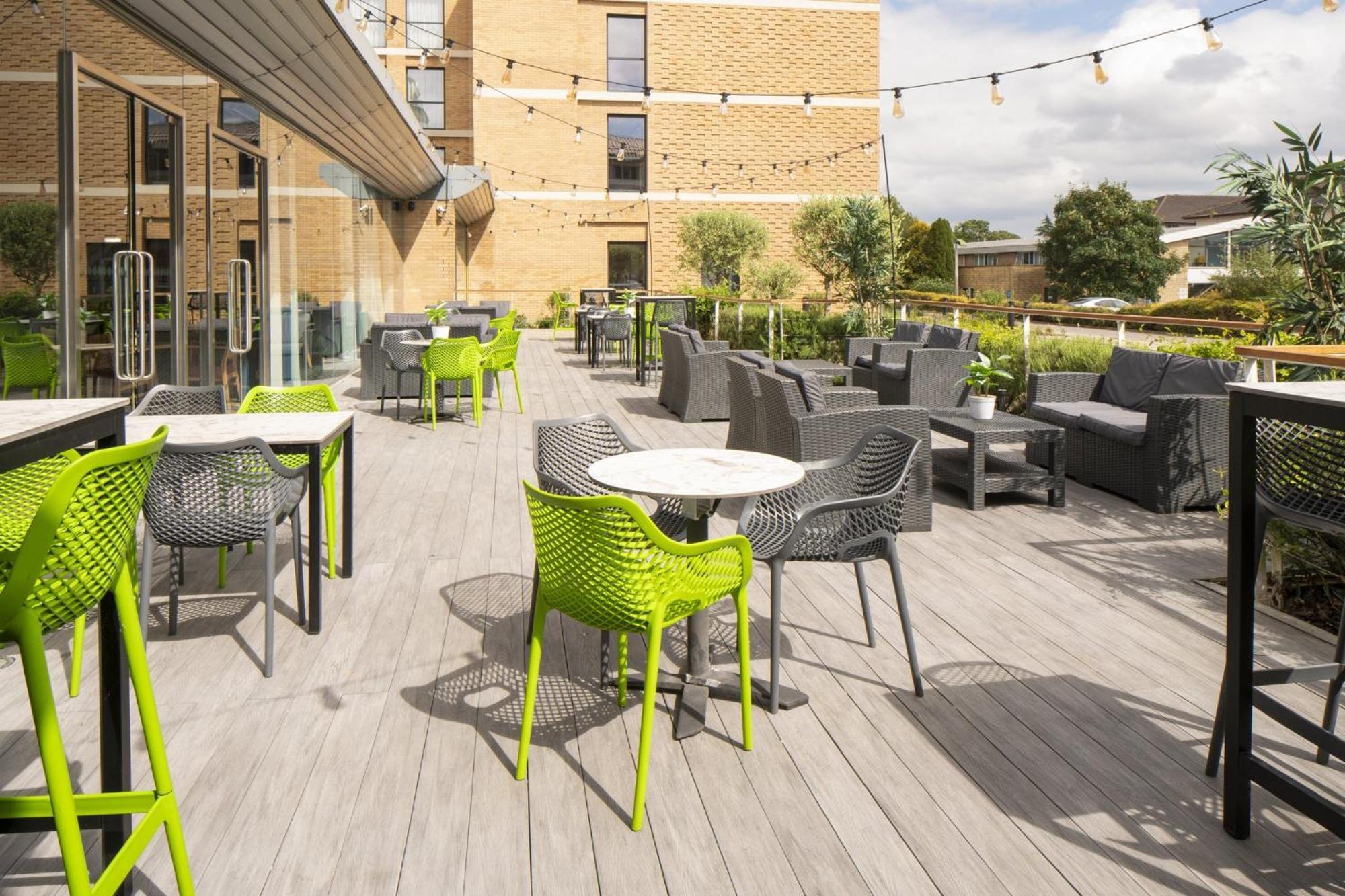 Holiday Inn Oxford By Ihg Экстерьер фото