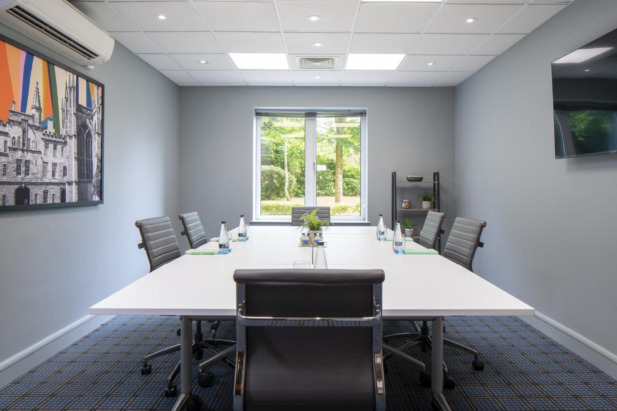 Holiday Inn Oxford By Ihg Экстерьер фото