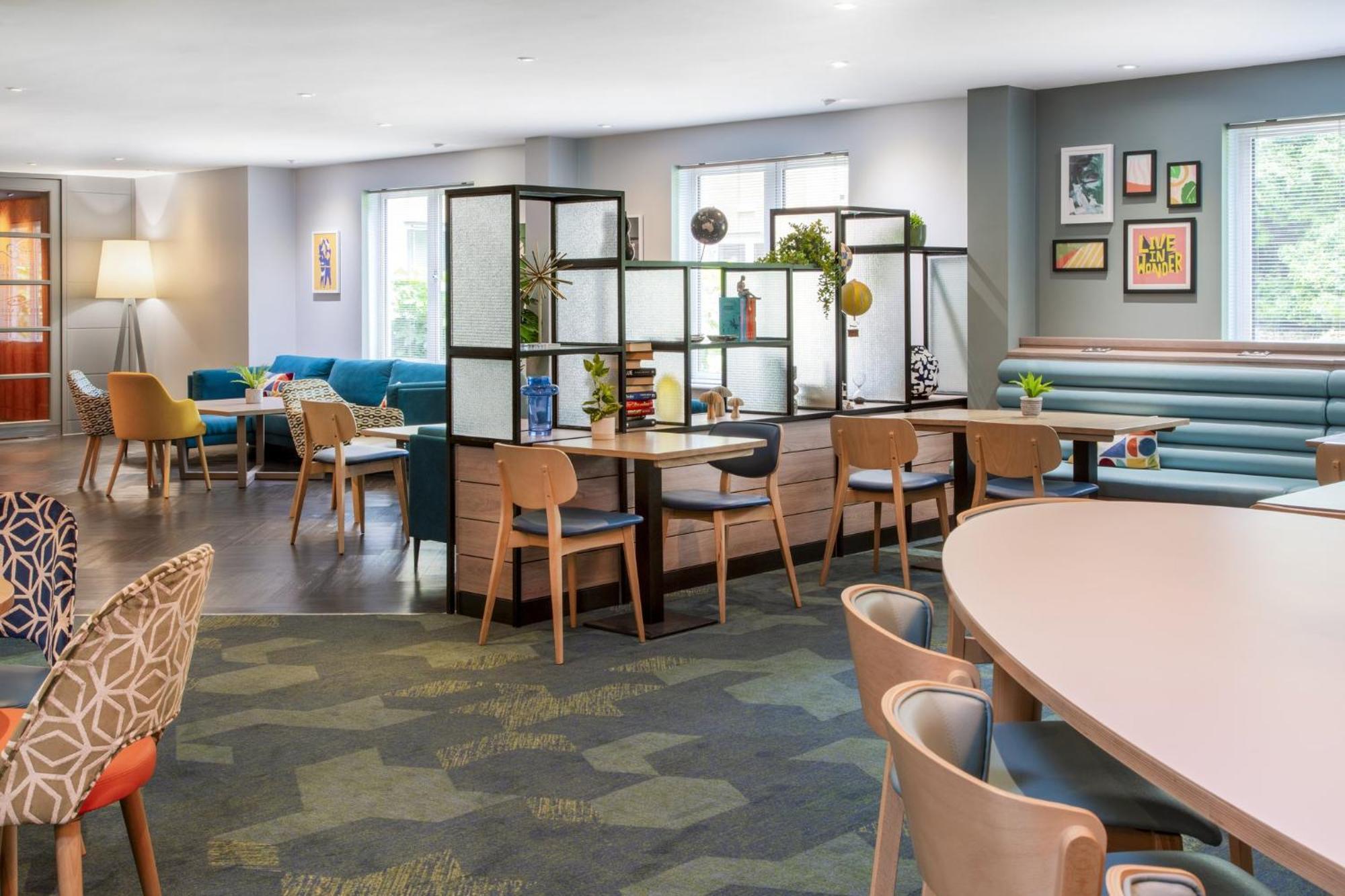 Holiday Inn Oxford By Ihg Экстерьер фото