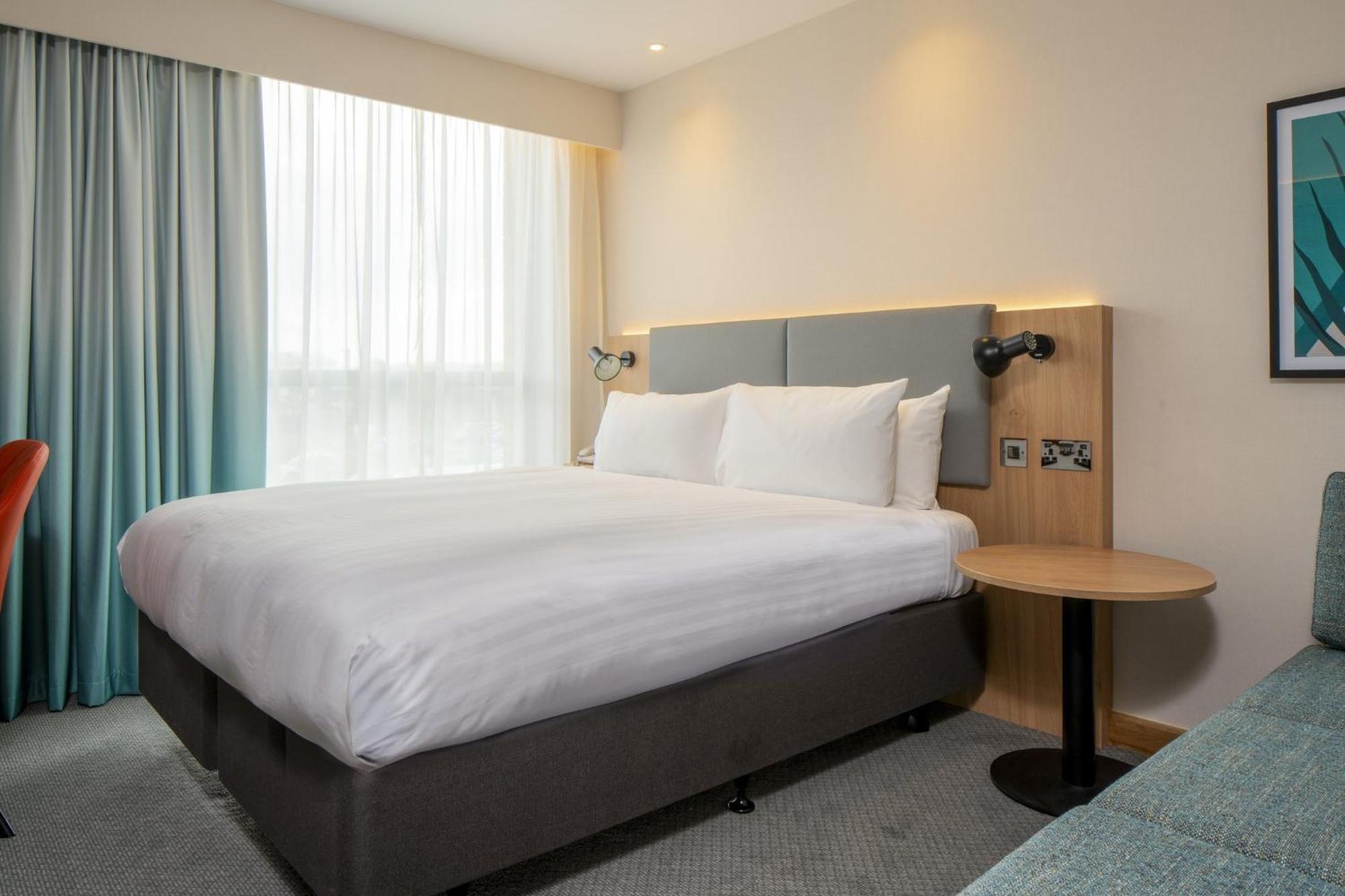 Holiday Inn Oxford By Ihg Экстерьер фото